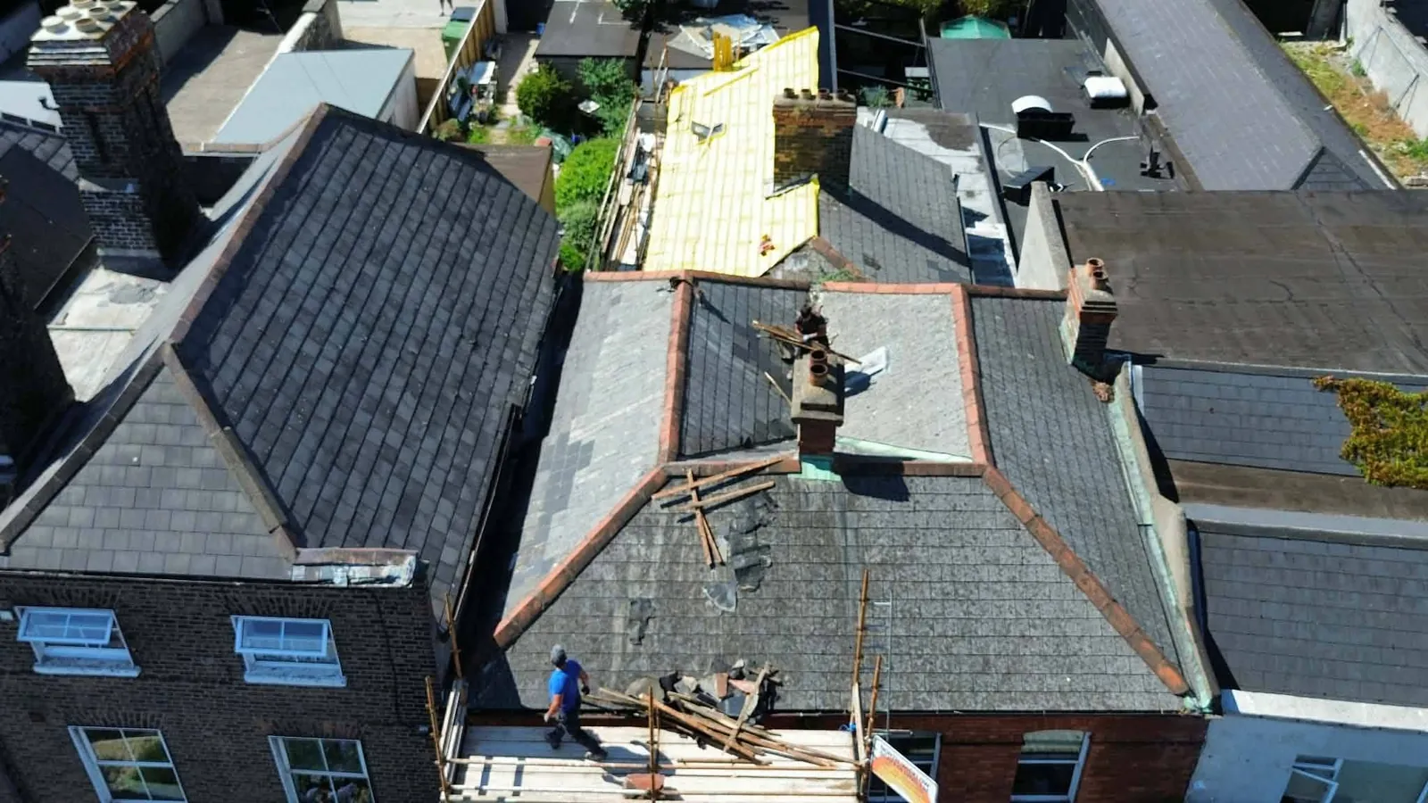 Stripping the rear slate roof of a terraced house in Ranelagh